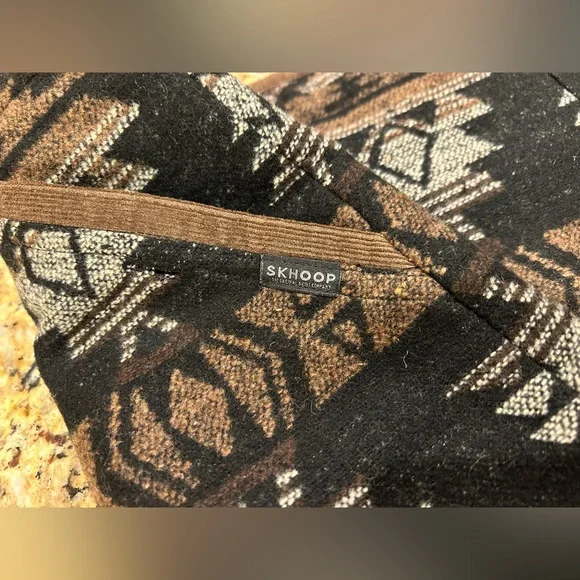 Skhoop Skirt - Picture 3 of 4